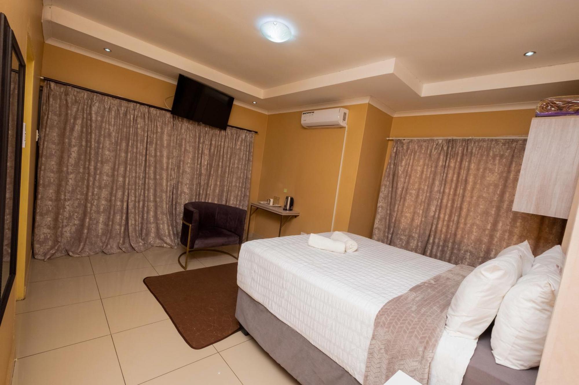 Woodmead Guest House Manzini Bagian luar foto