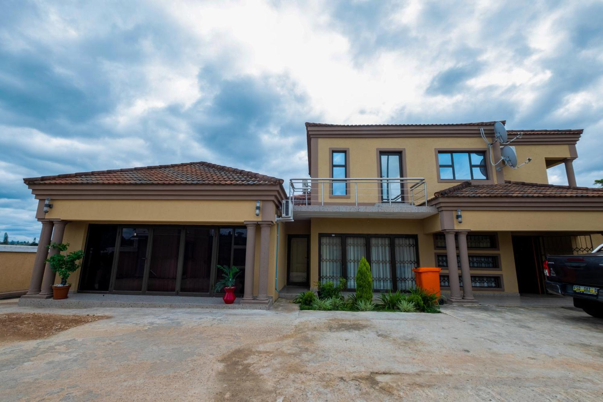 Woodmead Guest House Manzini Bagian luar foto