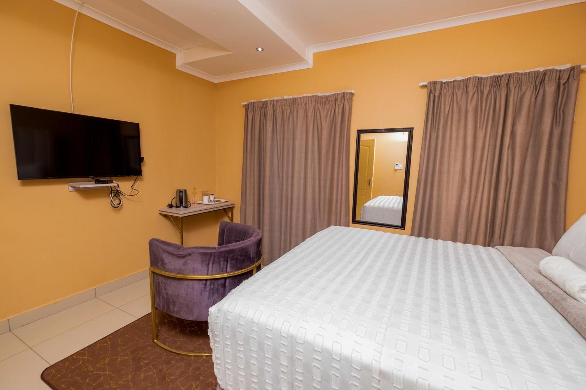 Woodmead Guest House Manzini Bagian luar foto